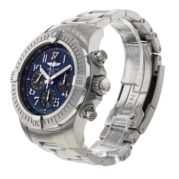 Breitling Avenger B01 Chronograph AB0182